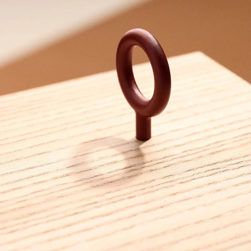 Key Nuppi, Reddish Brown