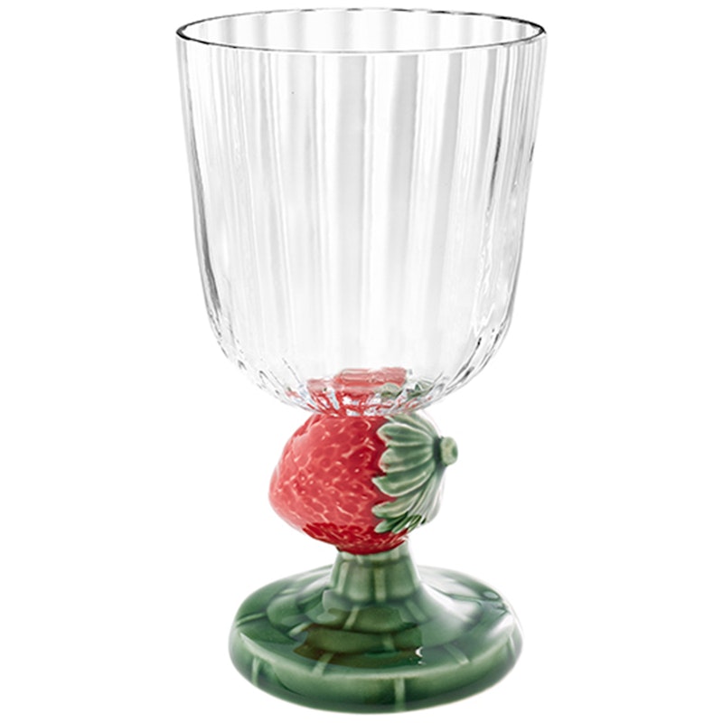 Carmen Pikari, Strawberrie