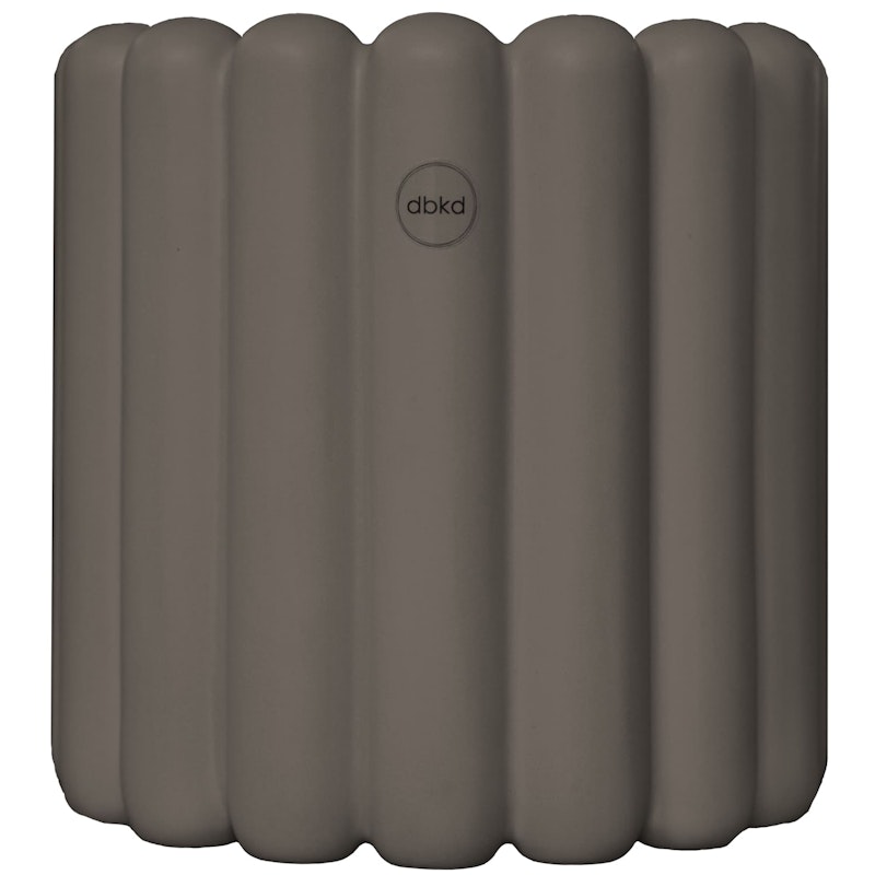 Mist Ruukku Pieni, Dust