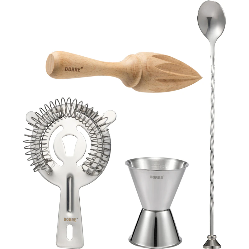 Bobbee Baarisetti, 4 Kappaletta