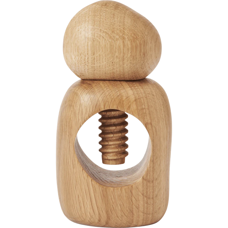 Cairn Pähkinänsärkijä, Tammi