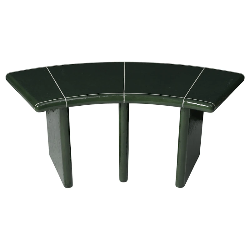 Deya Penkki, Tummanvihreä