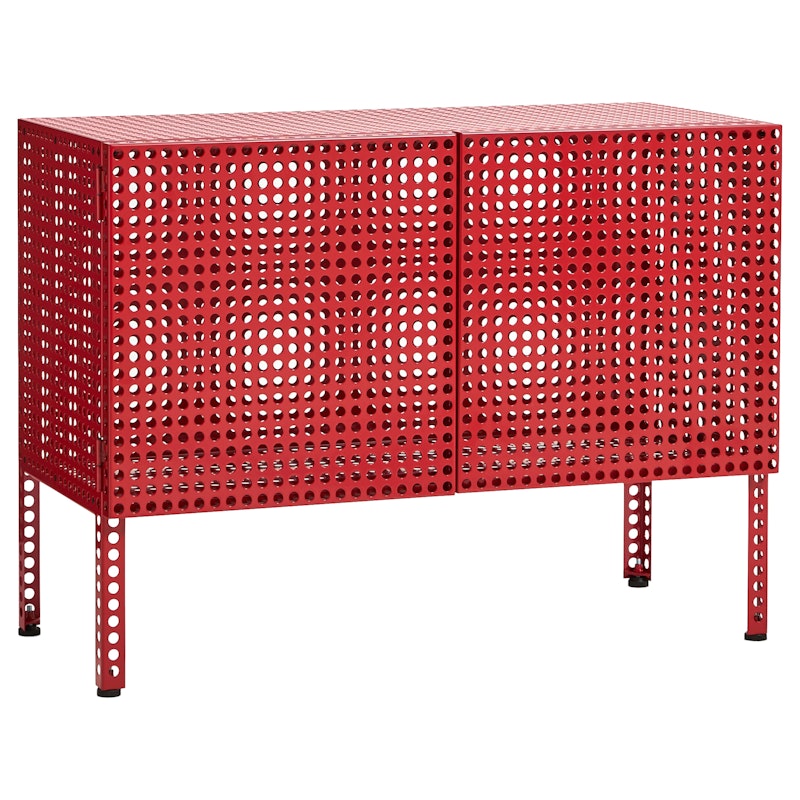 Perforated Kaappi Pieni, Wine Red