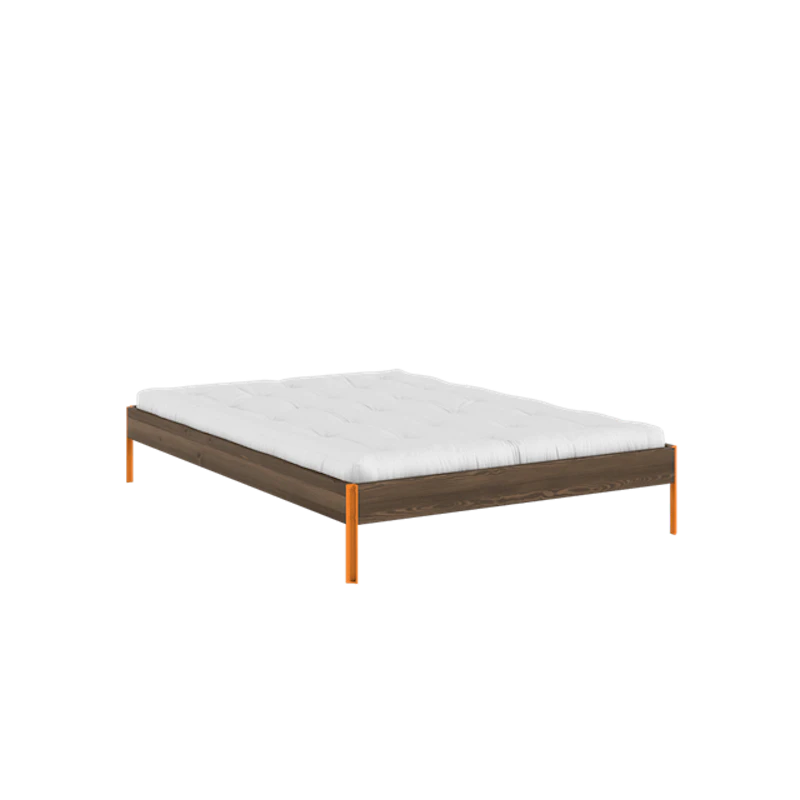 Core Sengeramme 140x200 Carob Brun/Oransje