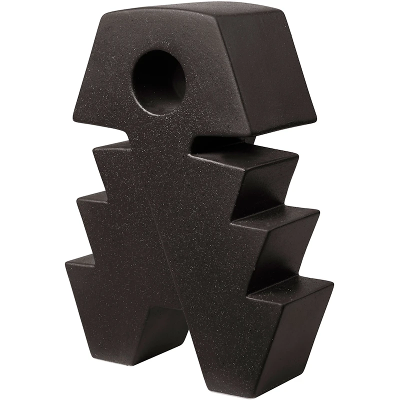 Attitude Veistos, Musta