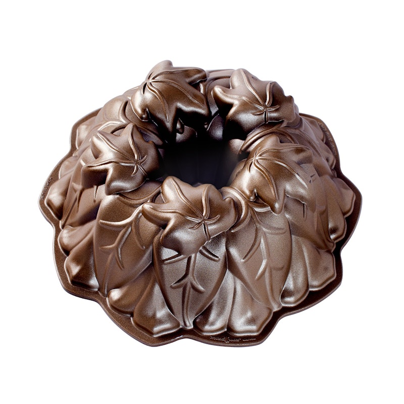 Nordic Ware Harvest Leaves Bundt Kakkuvuoka