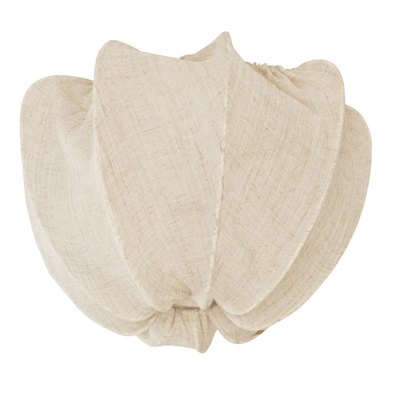 Anna Mini Uppokattovalaisin, Luonnollinen